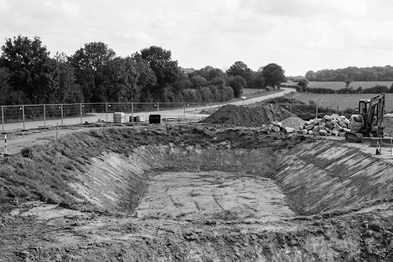 Bassin de rétention en cours de terrassement